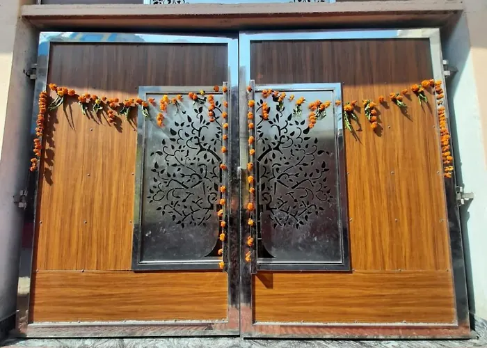 Arya Sadan Homestay