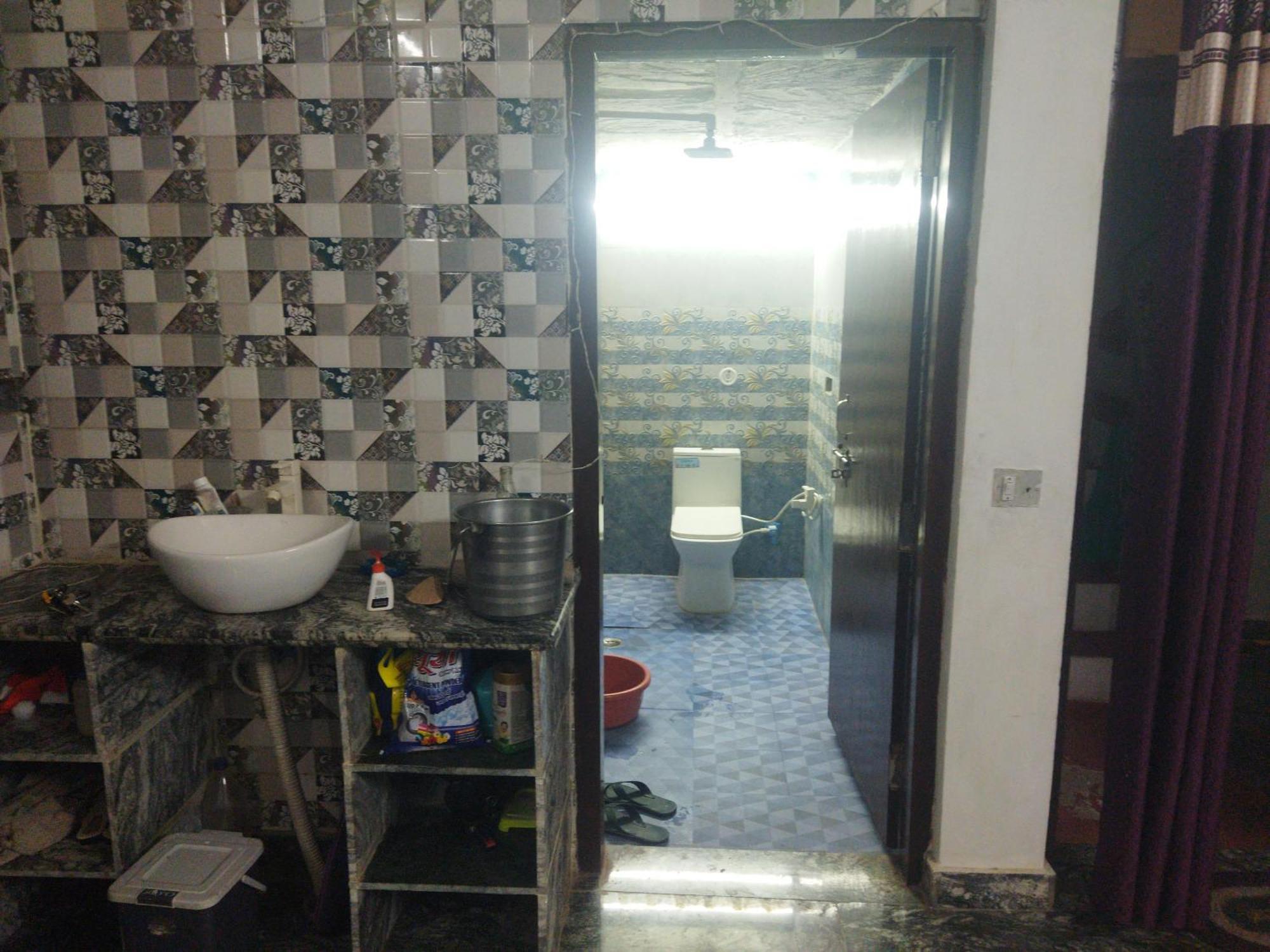 Arya Sadan Homestay *